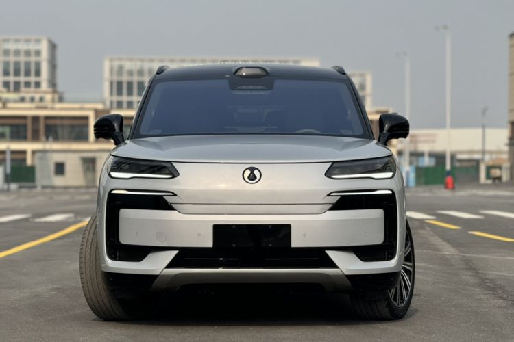 Used Denza N9 2025 Flagship Model