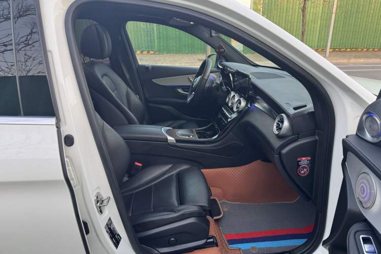 Used Mercedes-Benz GLC 2021 GLC 260 L 4MATIC Dynamic Edition