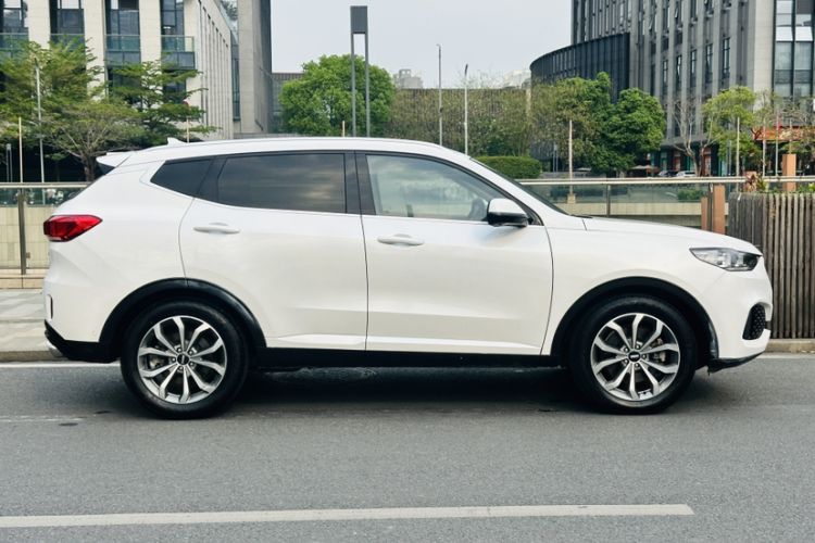 Used Wey VV6 2018 2.0T Four-Wheel Drive Flagship Version China V Standard
