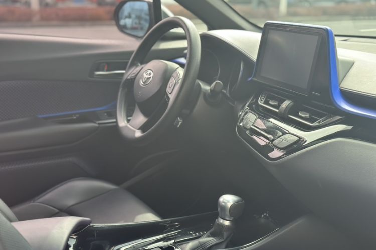 Used Toyota C-HR 2020 2.0L Leading Edition
