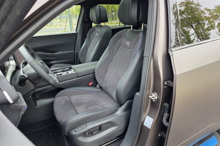 Used Volkswagen Teramont 2025 Tiguan Pro 450TSI Four-Wheel Drive Summit Edition
