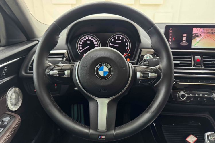 Used BMW 1 Series 2021 120i M Sport Night Edition Interior 5