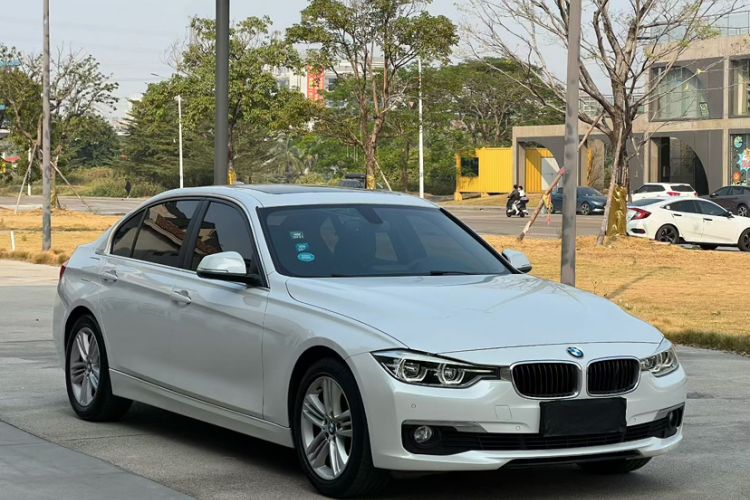 Used BMW 3 Series 2016 328Li Fashion Model
