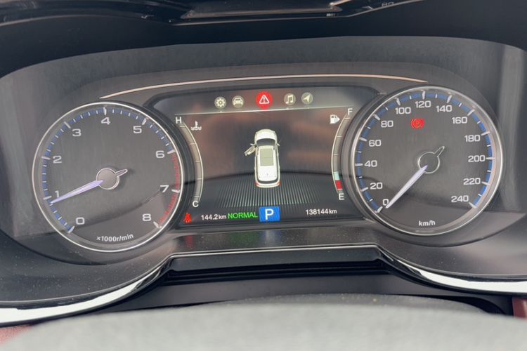 Used GAC Trumpchi GS8 2017 320T Two-Wheel Drive Luxury Smart Connectivity Version (7 Seats) Odometer Close Up