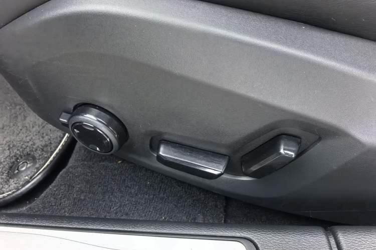 Used Volvo S60 2020 T5 Zhiya Sport Edition Interior 11