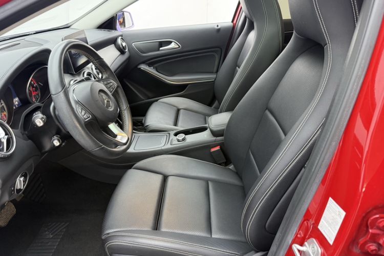 Used Mercedes-Benz GLA 2016 GLA 200 Fashion Model Interior 9