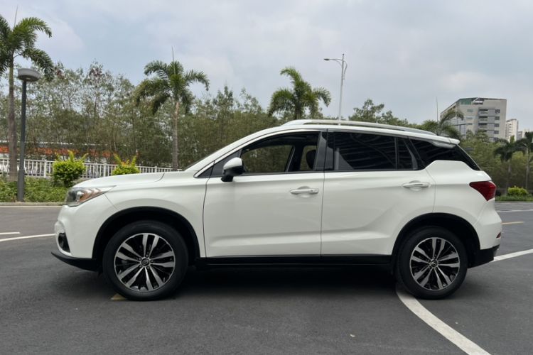 Used GAC Trumpchi GS4 2015 200T G-DCT Luxury Edition Exterior 7