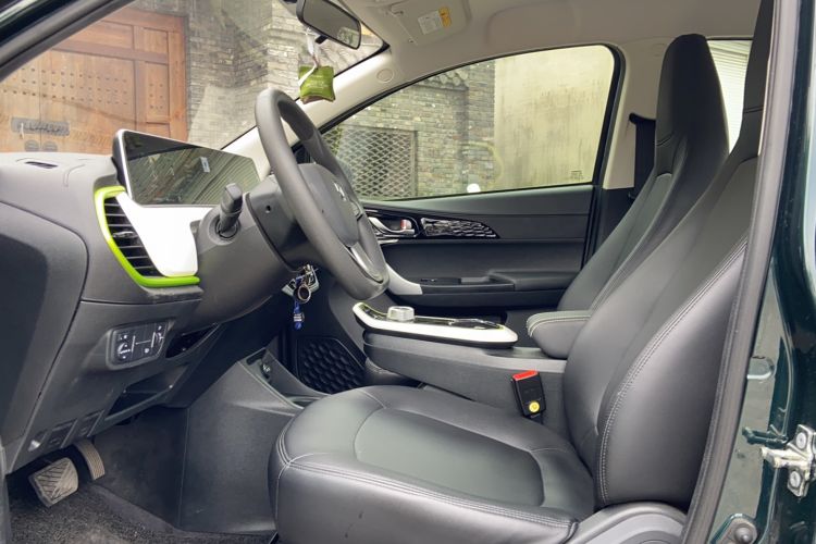 Used CHANGAN OSHAN Benni E-Star 2022 Charming Edition Colorful Model Lithium-Ion Battery
