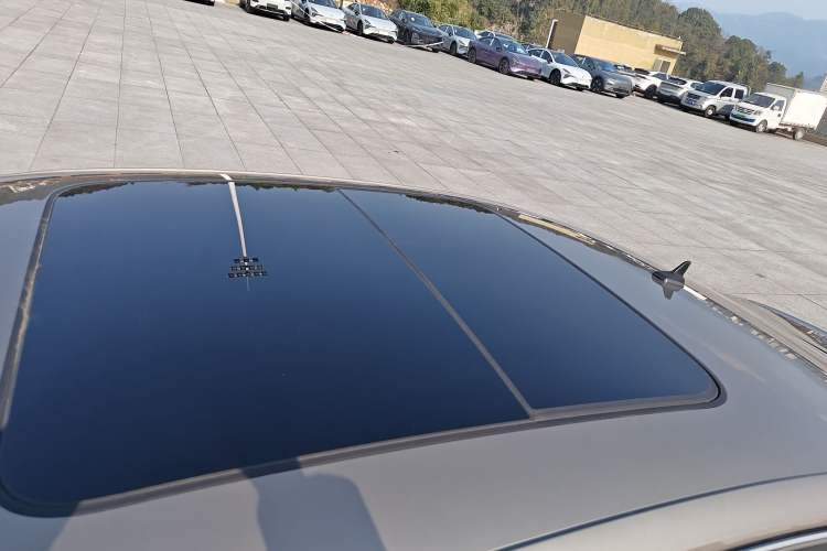 Used Volkswagen Passat 2019 330TSI Elite Edition China VI