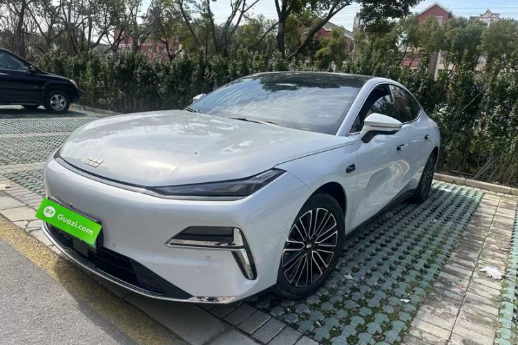 Used Geely Galaxy 8 2025 130km EM-i Prestige Edition