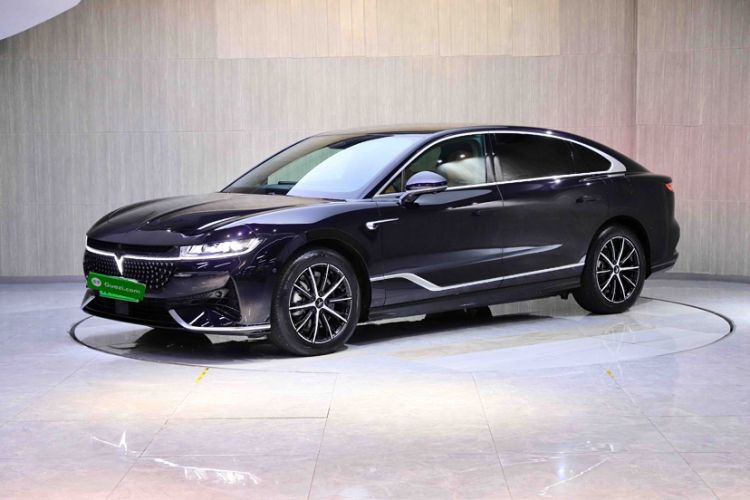 Used VOYAH PASSION 2024 PHEV Four-Wheel Drive Ultra-Long Range Executive Edition