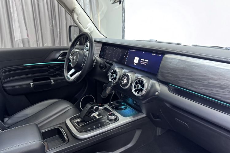 Used Tank 300 2021 Off-Road Edition 2.0T Conqueror Interior 5