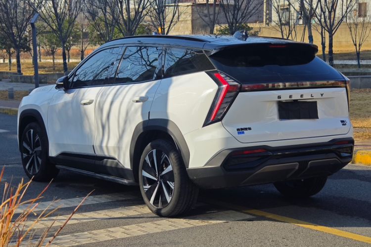 Used Geely Auto FX11 2023 1.5TD Leishen Hi·F Super Rui
