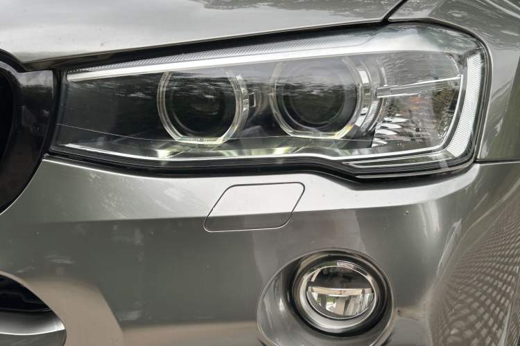 Used BMW X4 2016 xDrive20i M Sport Edition Exterior 4