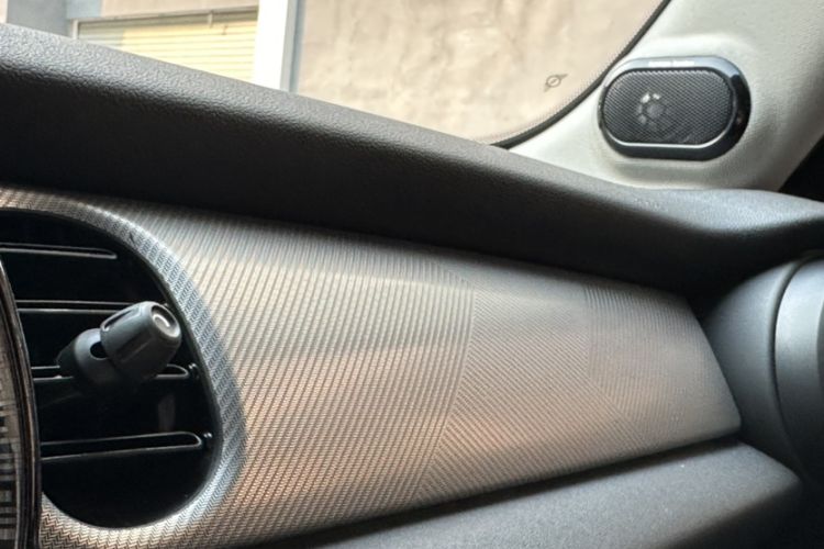 Used MINI 2022 2.0T COOPER S Classic Edition Interior 9