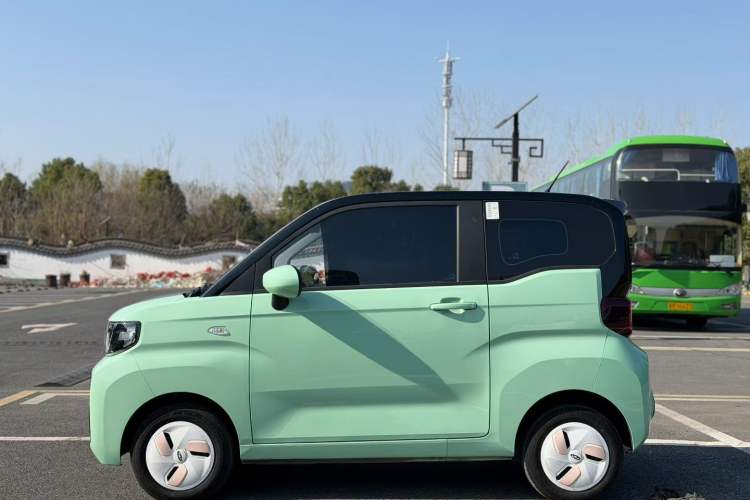 Used Chery QQ Ice Cream 2022 170km Sundae Phosphate Lithium-Ion