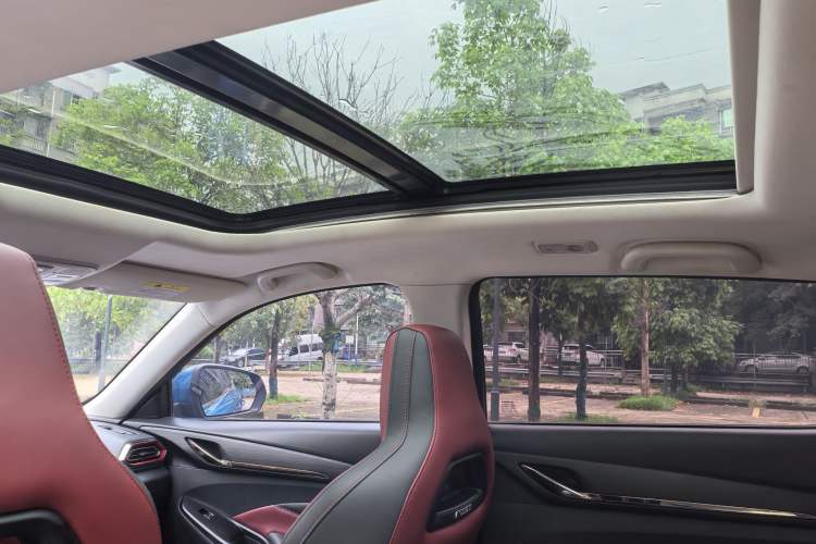 Used CHANGAN OSHAN X5 2021 1.5T DCT Prestige Edition Headliner