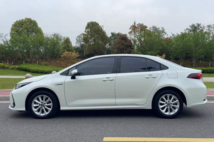 Used Toyota Corolla 2019 Dual-Engine 1.8L E-CVT GL-i Elite Edition Exterior 2