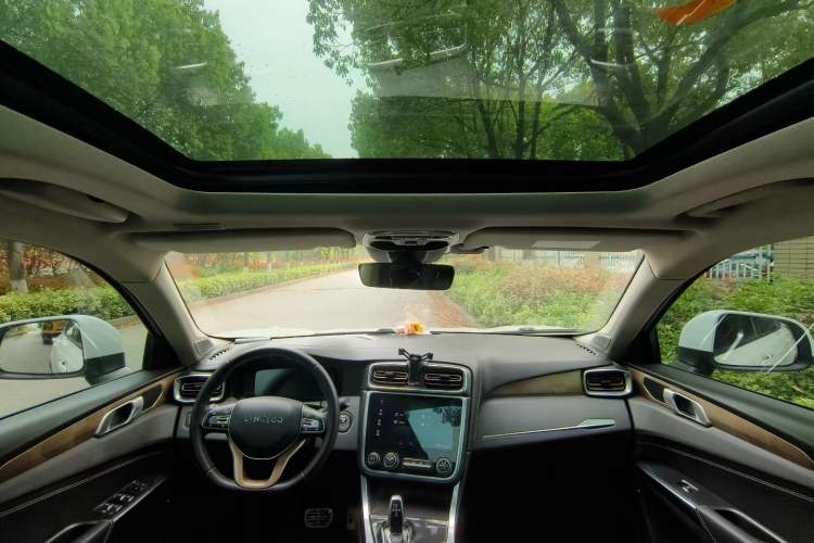 Used Lynk & Co 01 2017 2.0T Two-Wheel Drive Pro Edition