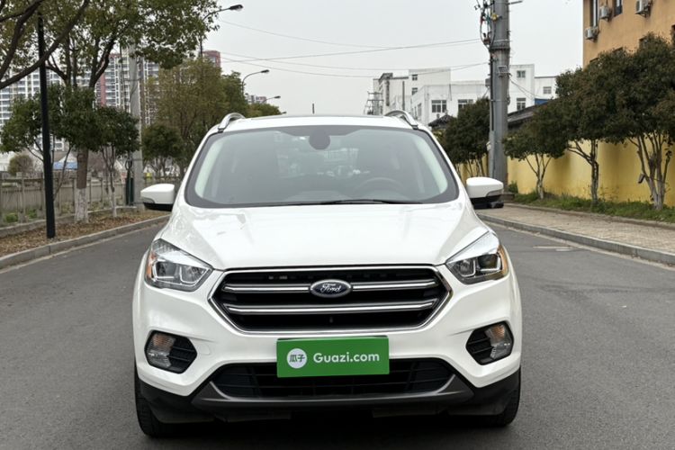 Used Ford Kuga 2019 EcoBoost 180 Two-Wheel-Drive Platinum Edition China VI Standard
