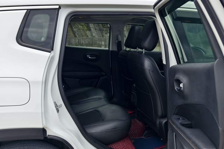 Used Jeep Compass 2017 200T Automatic Enjoyment Version