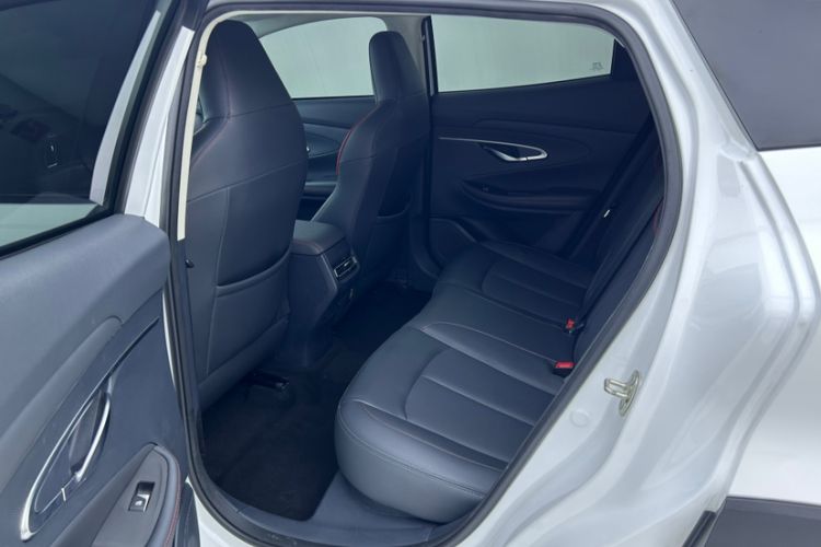 Used CHANGAN UNI-T 2020 1.5T Flagship Version Interior 10