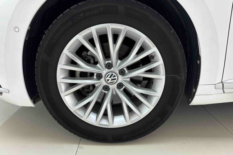 Used Volkswagen FAW-Volkswagen CC 2019 330TSI Glamour Edition China V Standard Exterior 3