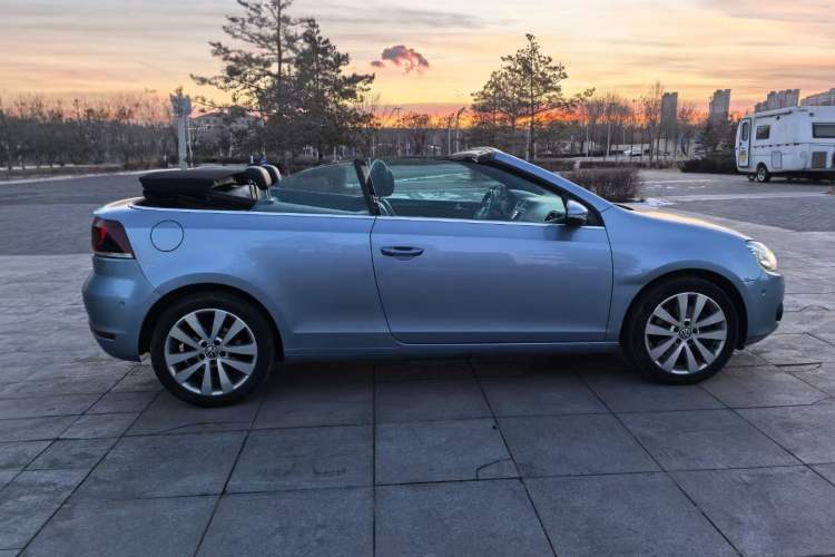 Used Volkswagen Golf 2012 1.4TSI Luxury Convertible Edition