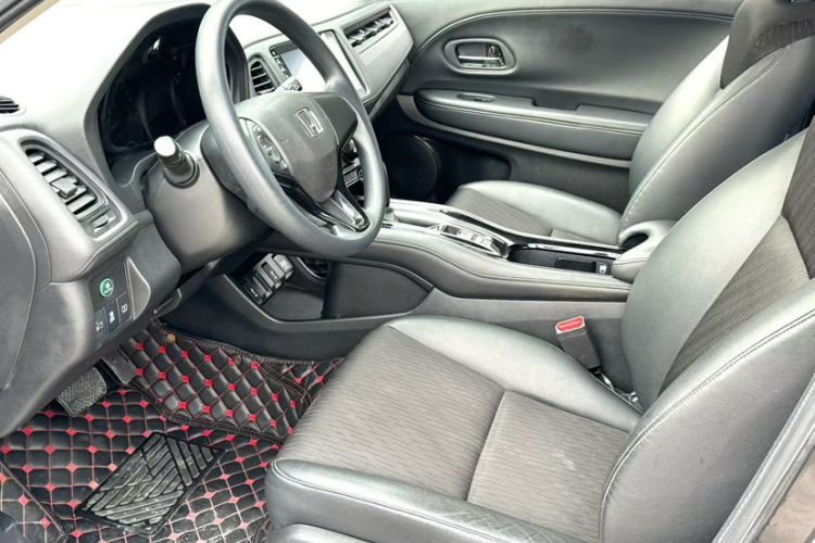 Used Honda Vezel 2020 1.5L CVT Luxury Edition
