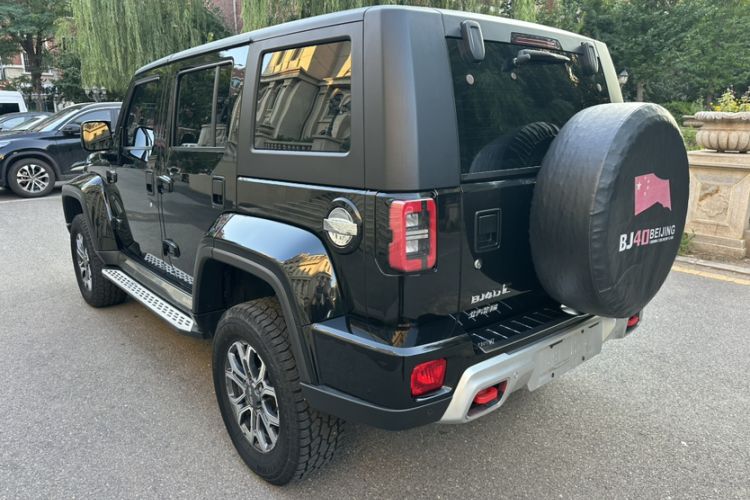 Used BAIC Off-Road BJ40 2023 2.0T Automatic Four-Wheel Drive Urban Hunter Edition Chivalrous Type