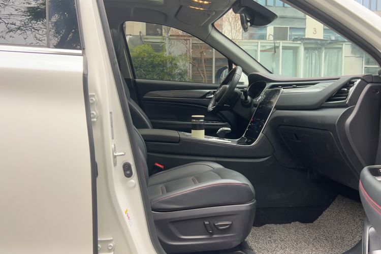 Used GAC Trumpchi GS4 PLUS 2022 390T Automatic Nebula Edition
