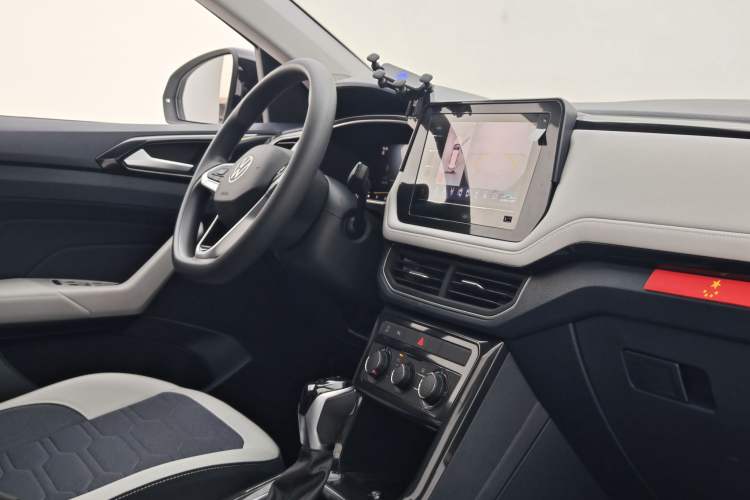 Used Volkswagen Tharu 2026 Model Xinrui 1.5L Ruiyi Edition