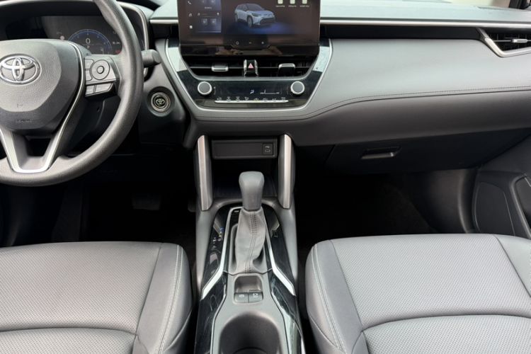 Used Toyota FRONTLANDER 2023 2.0L CVT Luxury Edition
