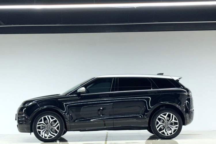 Used Land Rover Range Evoque 2021 Range Rover Velar L 249PS R-Dynamic First Edition
