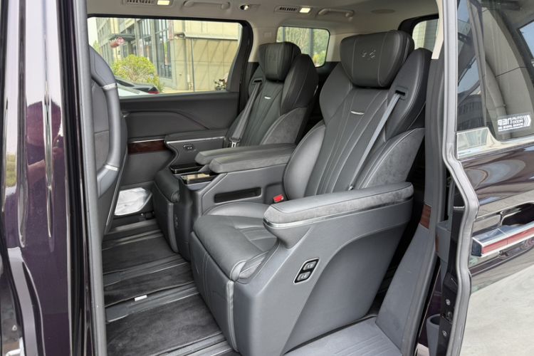 Used Hongqi HQ9 PHEV 2024 2.0T Four-Wheel Drive Luxury Edition