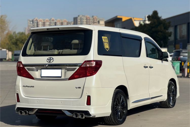 Used Toyota Alphard 2012 3.5L Luxury Edition

