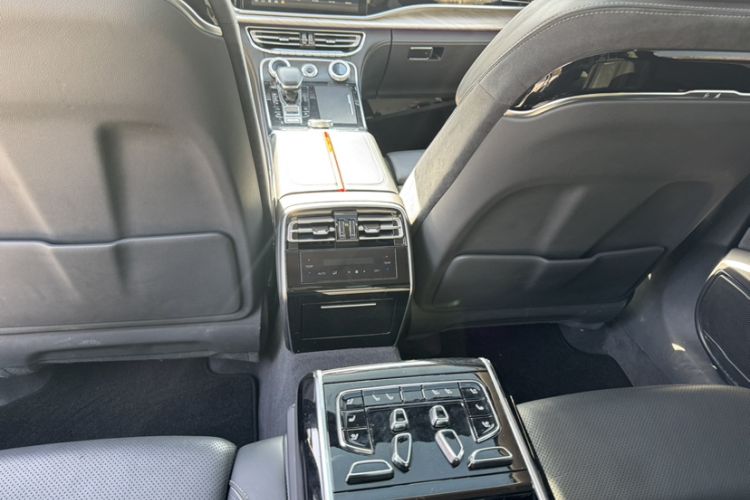 Used Hongqi H9 2022 2.0T Smart Connect Flagship Edition