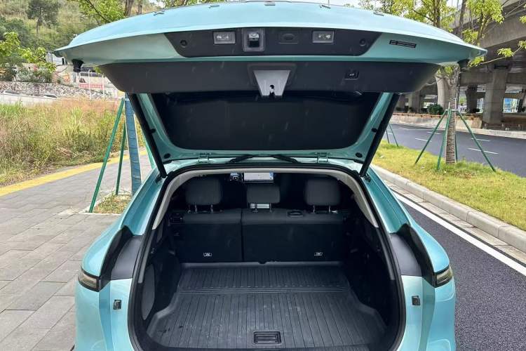 Used XPeng G6 2023 580 Long-Range Pro