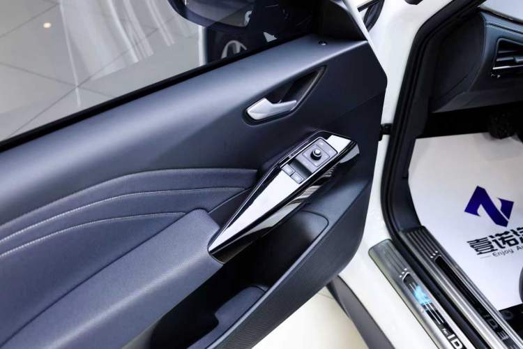 Used Volkswagen ID.3 2025 Smart Edition Outstanding Model Interior 2