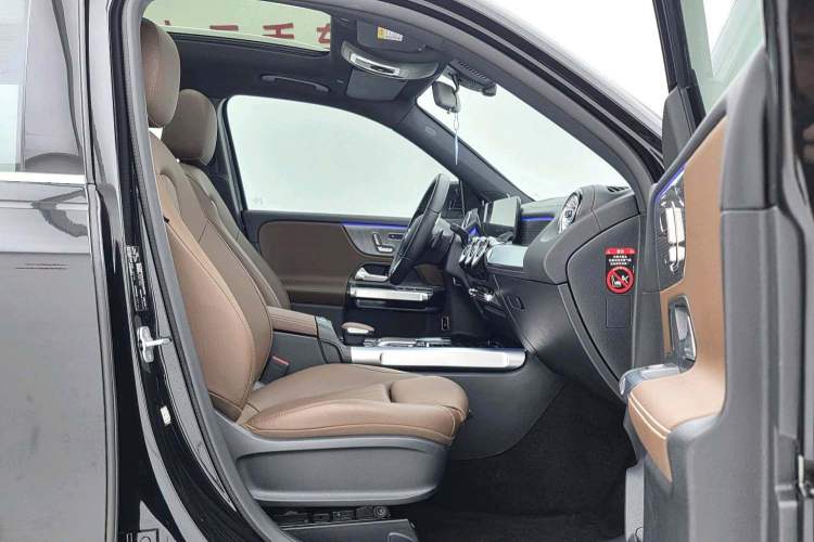 Used Mercedes-Benz GLB 2023 GLB 220 Fashion Model