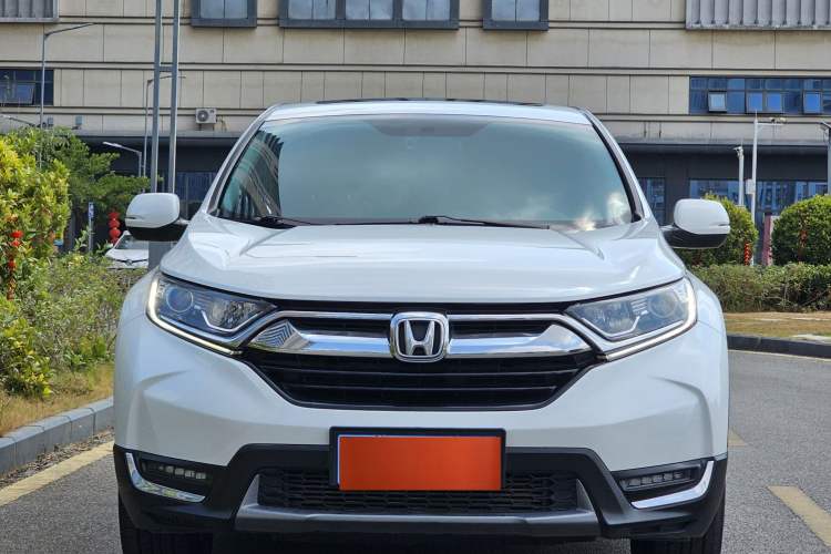 Used Honda CR-V 2017 240TURBO CVT Front-Wheel Drive Fashion Edition