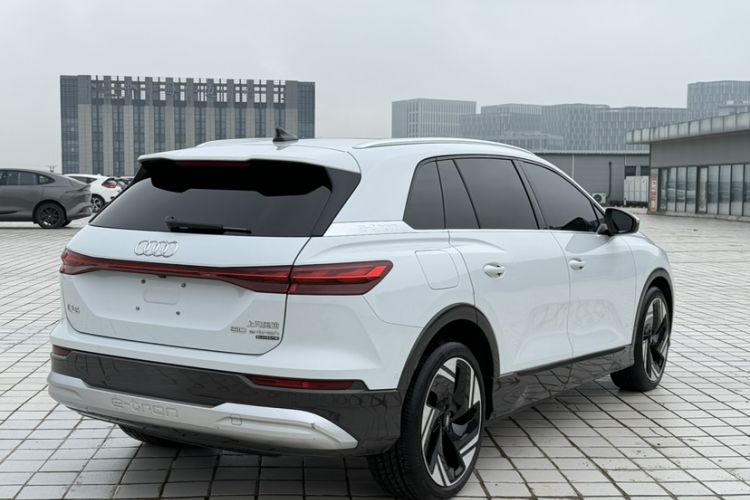 Used Audi Q5 e-tron 2022 50 e-tron quattro Glory Edition Elegant Suit
