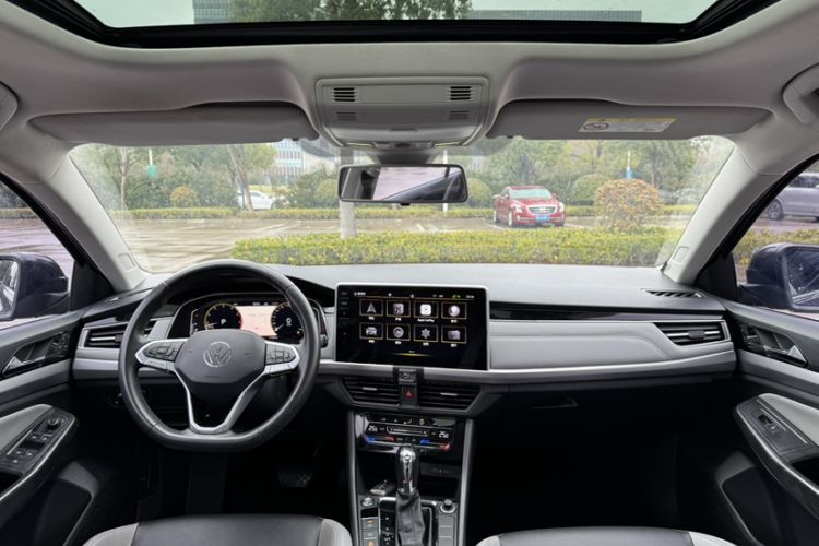 Used Volkswagen Bora 2023 280TSI DSG Prestige Edition
