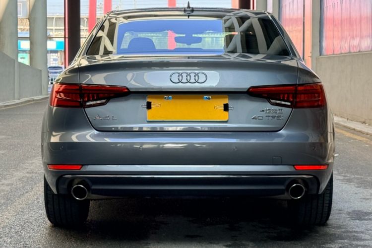 Used Audi A4L 2017 Plus 40 TFSI Ambition Model Exterior 2