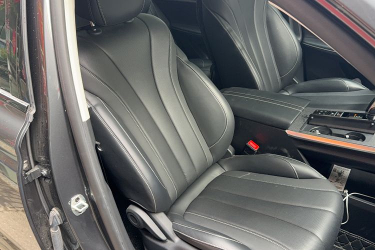 Used Roewe RX5 eMAX 2022 1.5T PHEV Fearless Deluxe Edition