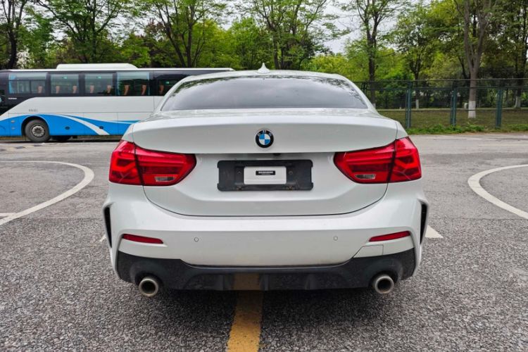 Used BMW 1 Series 2019 120i Leading Model M Sport Package Exterior 5