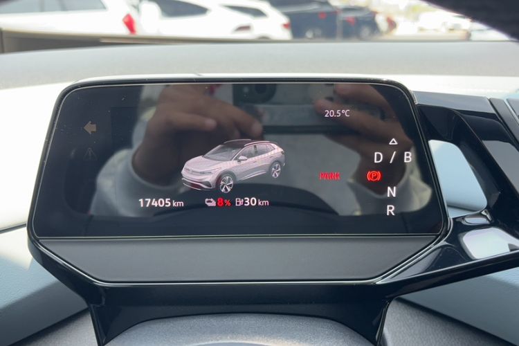 Used Volkswagen ID.4 X 2024 Pure & Smart Edition Odometer Close Up