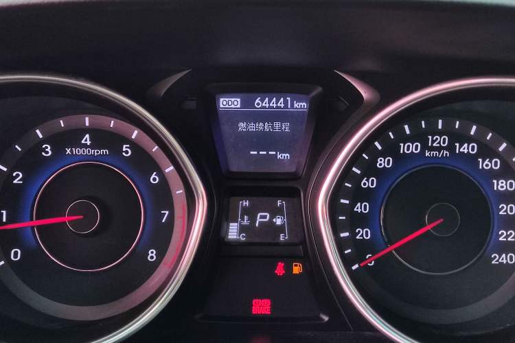 Used Hyundai Elantra (5th Generation / Langdong) 2013 1.6L Automatic Leading Model Odometer Close Up