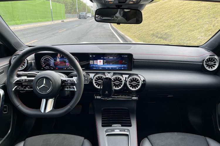 Used Mercedes-Benz A-Class 2024 Updated A 200 L Fashion Version
