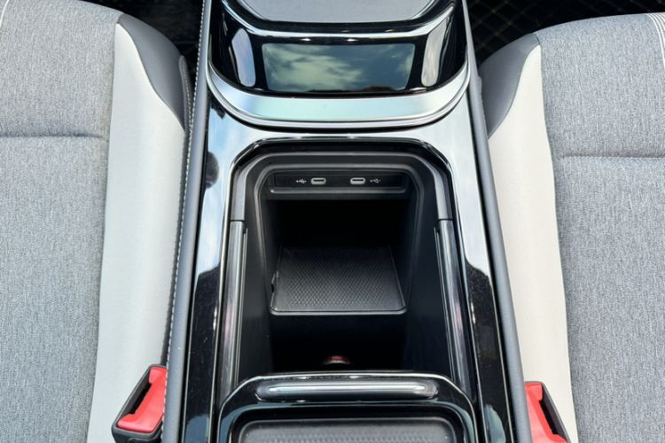 Used Volkswagen ID.4 CROZZ 2024 PURE+ model